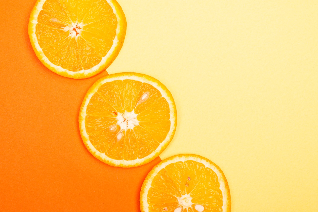 pomarańcze owoce pełne witamin